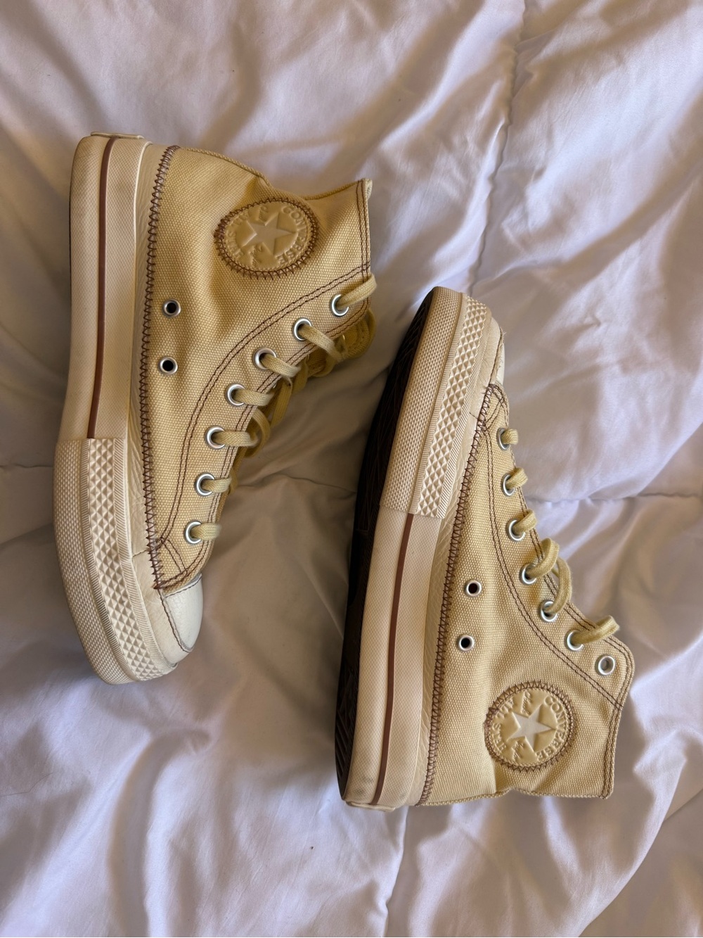 Converse platform butter yellow